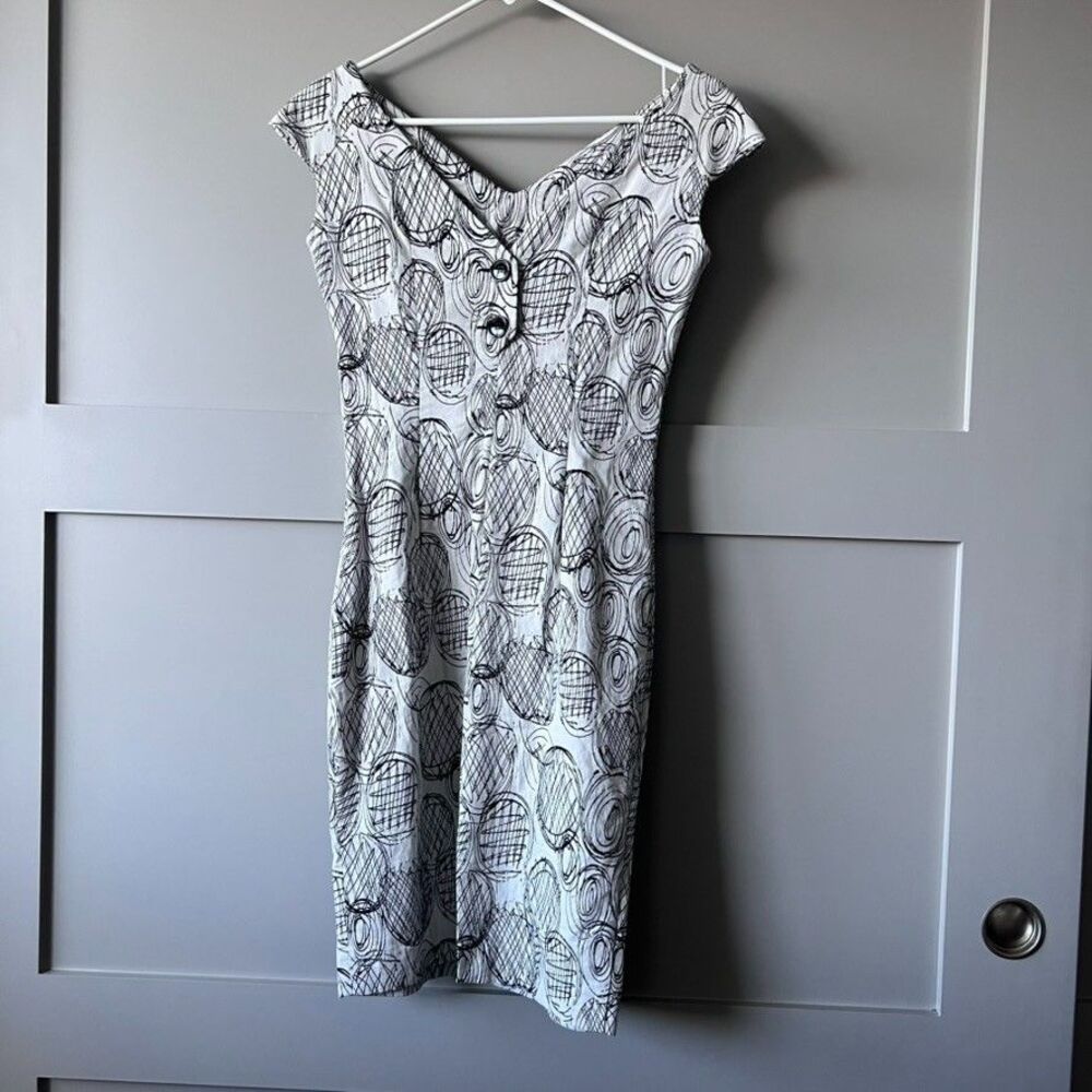 Pamela Milano Dress Women XS Geometric Beige Black Fit & Flare Made in Italy EUC